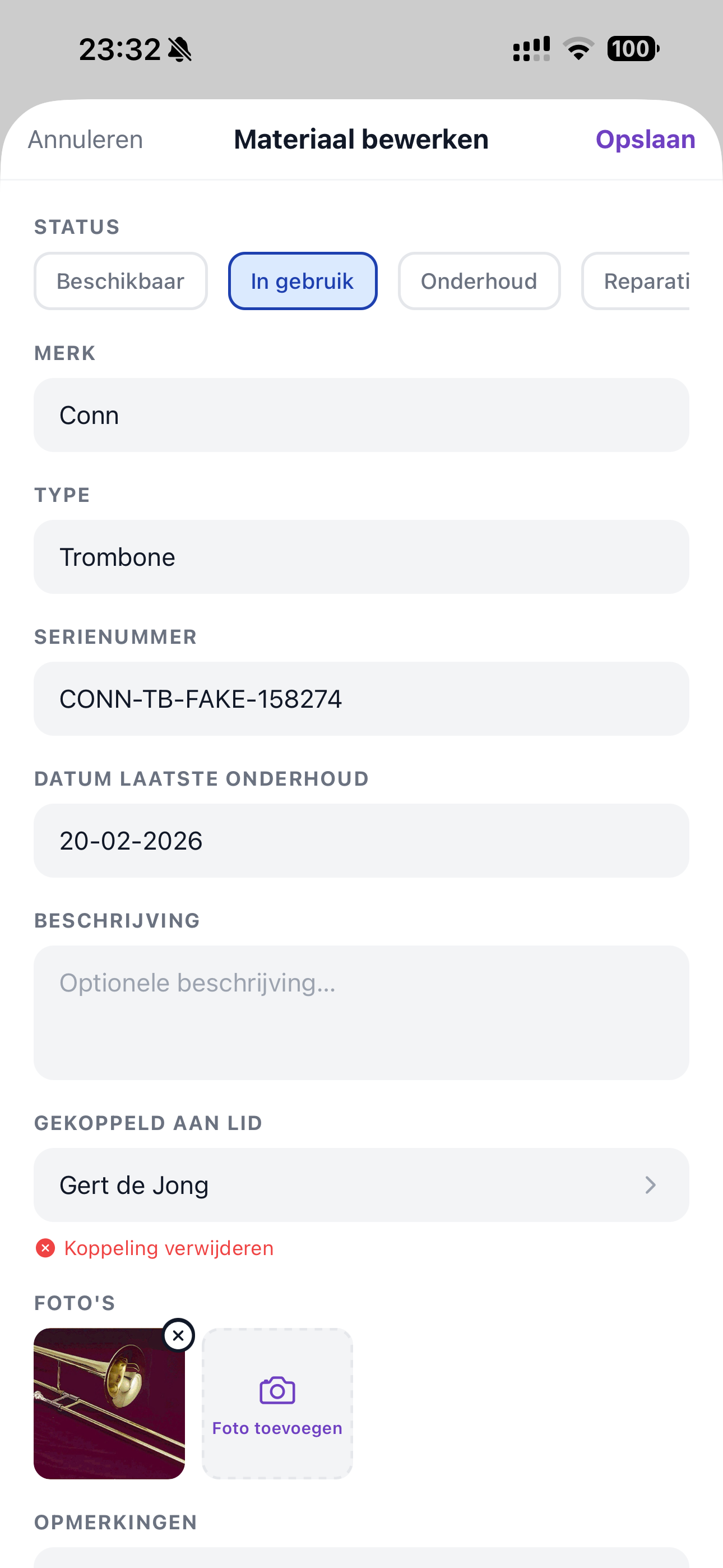 ZoppaBox app schermafbeelding — materiaal bewerken met serienummer en onderhoudsdatum